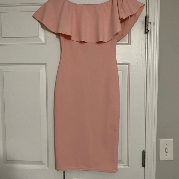 PrettyLittleThing. Size 8 pink midi off the shoulder dress. - Picture 2 of 4